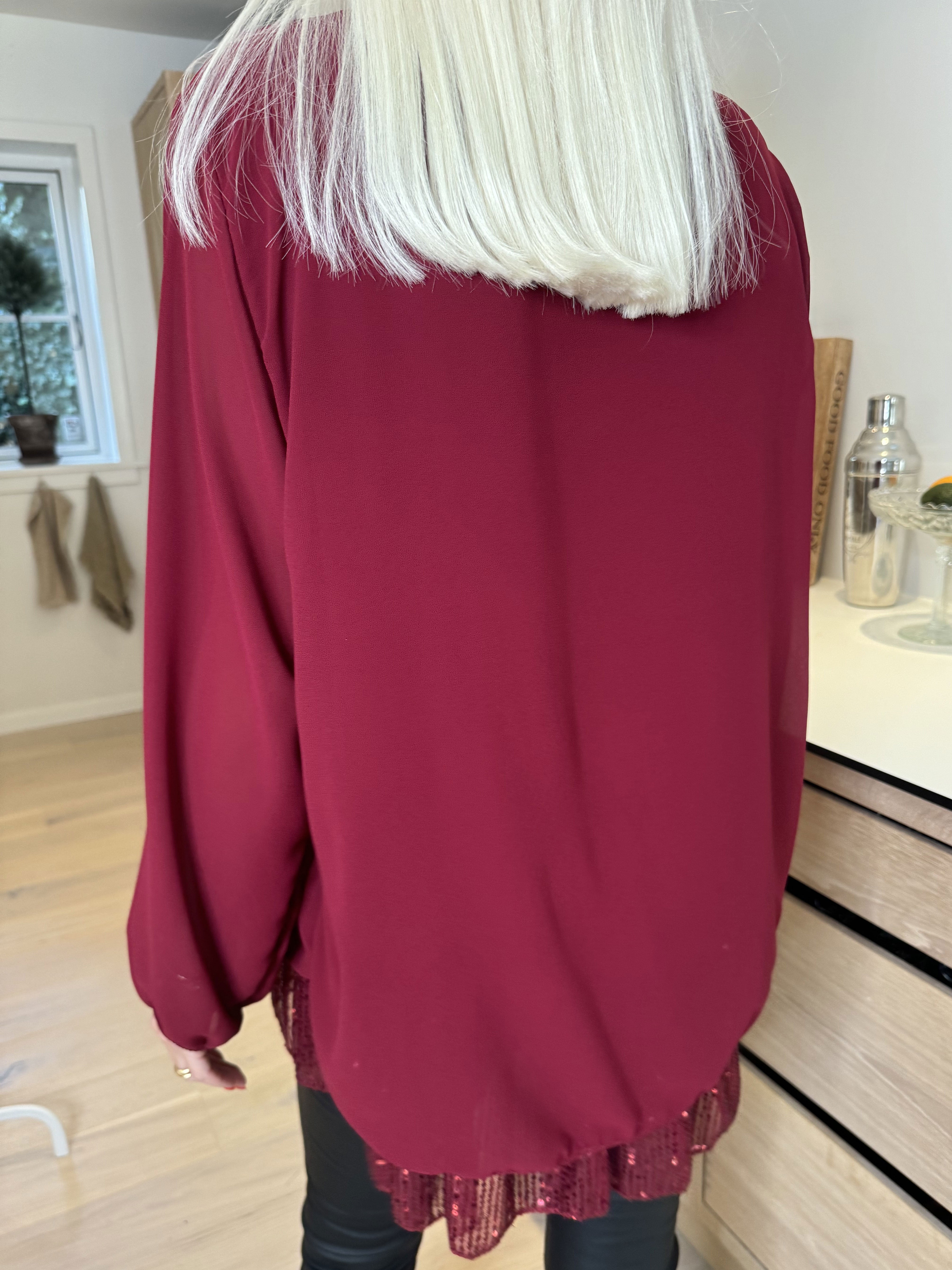 Luby - Tunika i chiffon med pailetter forneden